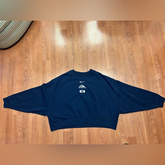 Arizona Wildcats Nike Women's Vault Center Logo Cropped Pullover Sweatshirt - Picture 1 of 5